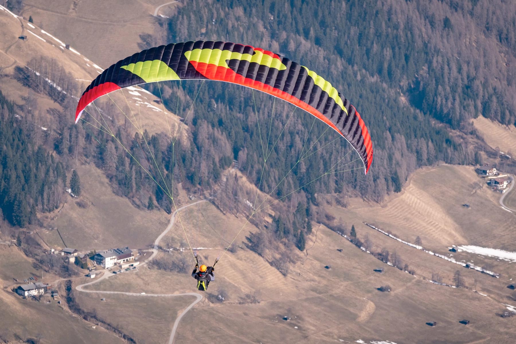 parapente KUDOS 2 Sky Paragliders, modèle Black Magic