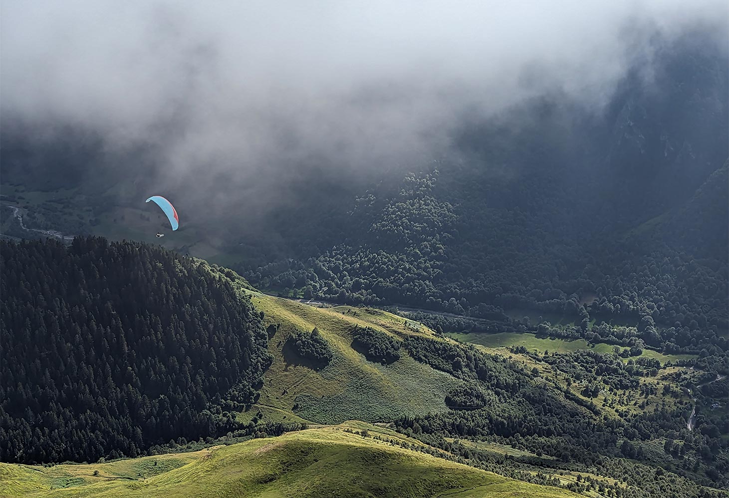 Stage parapente – Vallée du Louron, Pyrénées Stage parapente - Vallée du Louron, Pyrénées